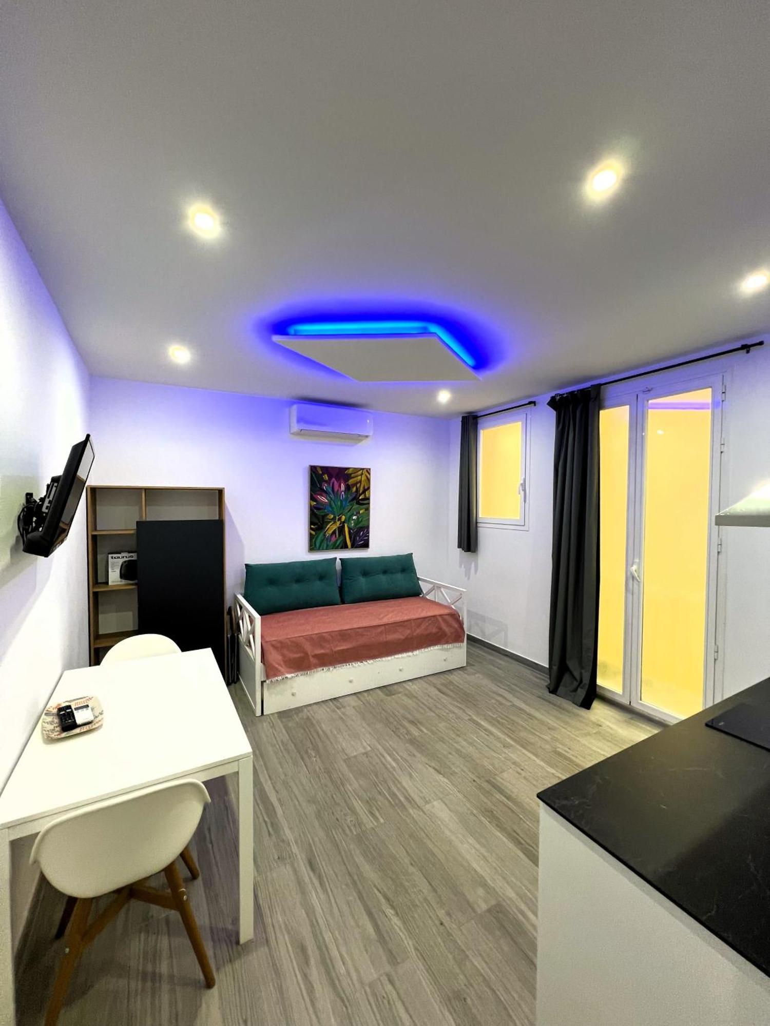 Acogedor Apartamento En Gran Via Madrid Exterior foto